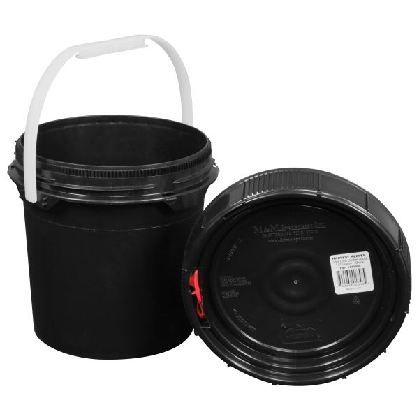 Harvest Keeper Spin Lock 1.25 Gal Black Bucket w- Lid