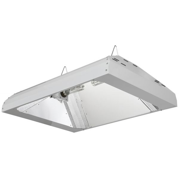 Sun System LEC 630 - 120 Volt w- 3100 K Lamps