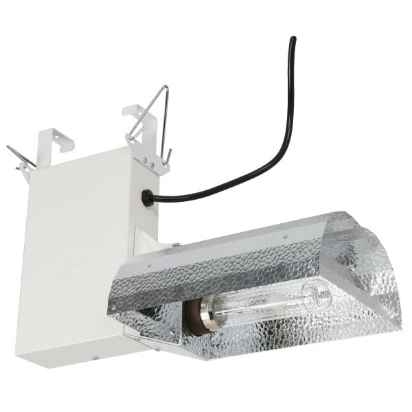 Sun System LEC Commercial Fixture 208 - 240 Volt w- 3100 K Lamp